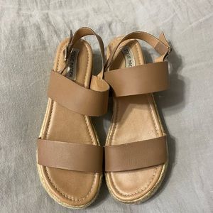 STEVE MADDEN SANDALS